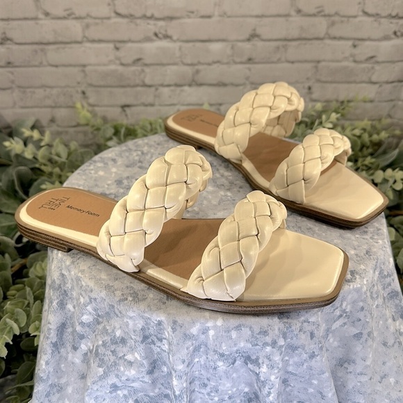Time and Tru Ivory Braided Soft Vinyl 2-Band Sandal Slides Women’s 8.5W☀️NWOT - Picture 8 of 8